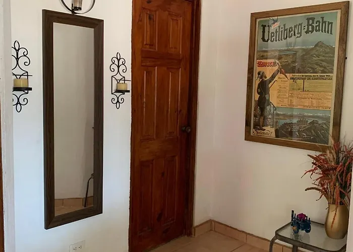 Oceana Breeze Perfect Getaway Steps From The